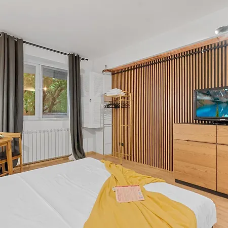 Apartamento Close To Old Town & Cafes