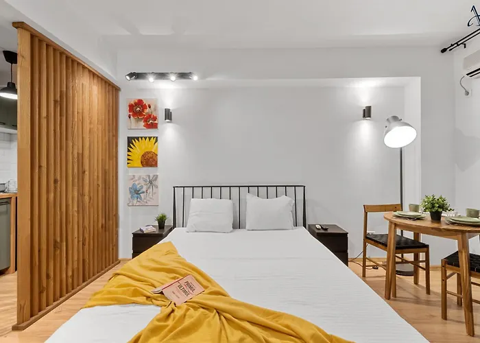 Apartament Close To Old Town & Cafes Bukareszt