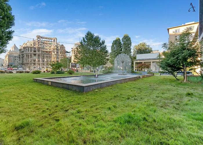 Close To Old Town & Cafes Apartament Bukareszt